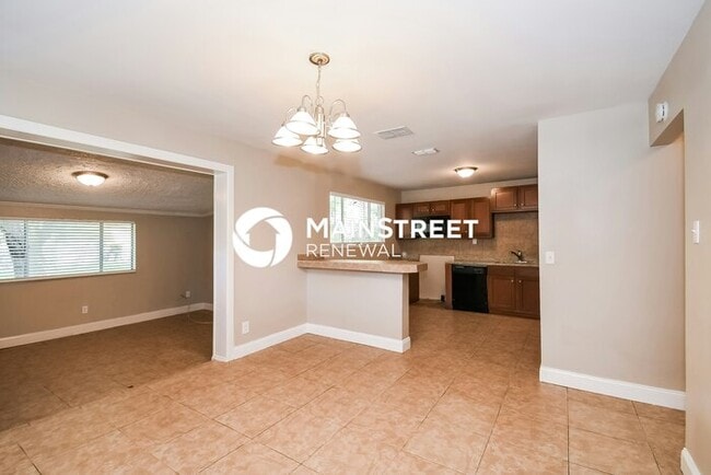 Building Photo - 3 Bedroom Pet-Friendly Home in Jacksonvill...