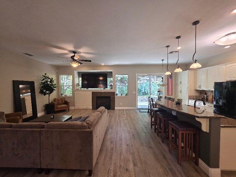 Building Photo - 1332 Parsons Ct