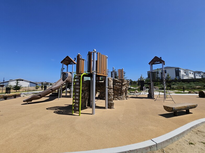 Park across the street - 143 8th St