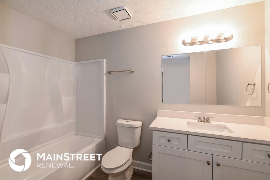 Building Photo - 2807 Cherokee Cove SW