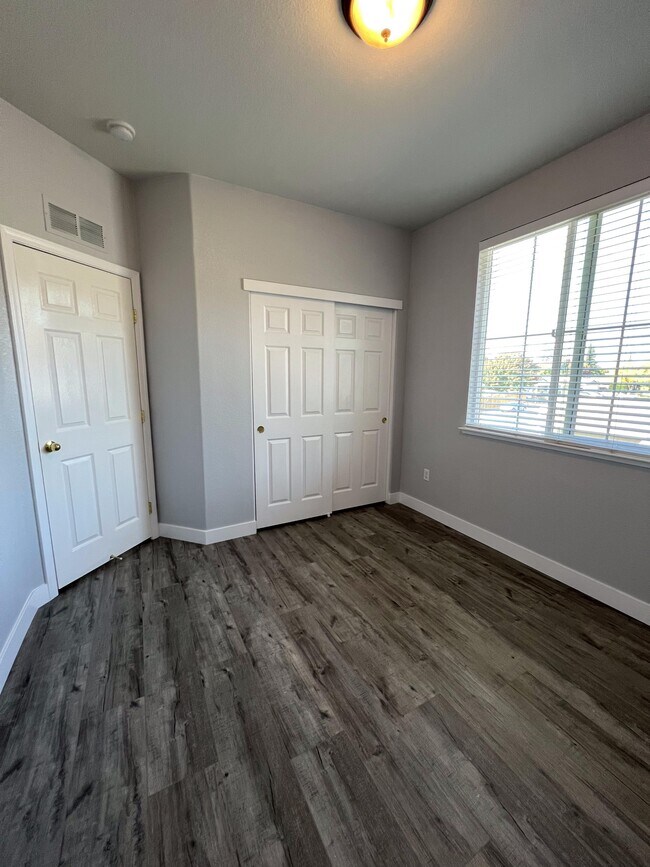 Building Photo - 3501 Maddiewood Cir