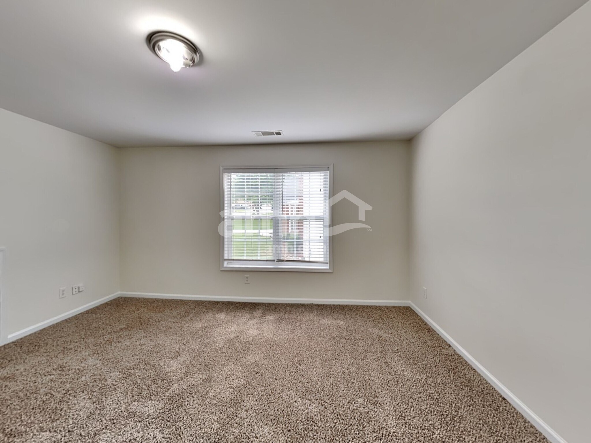 Building Photo - 2485 Chandler Grove Dr