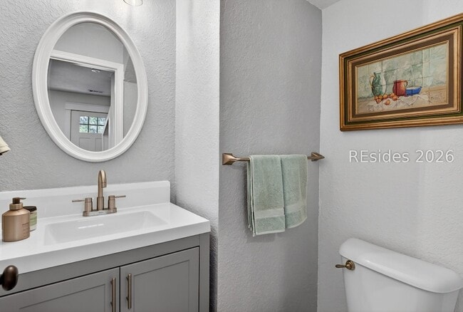 Building Photo - 225 University Pkwy