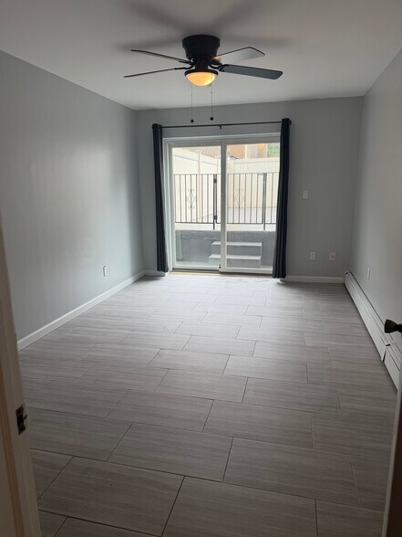 Building Photo - 173 Beach 96th St