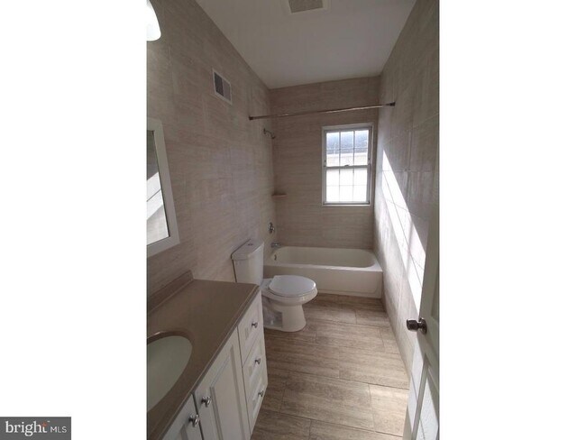 Building Photo - 134 Klockner Rd