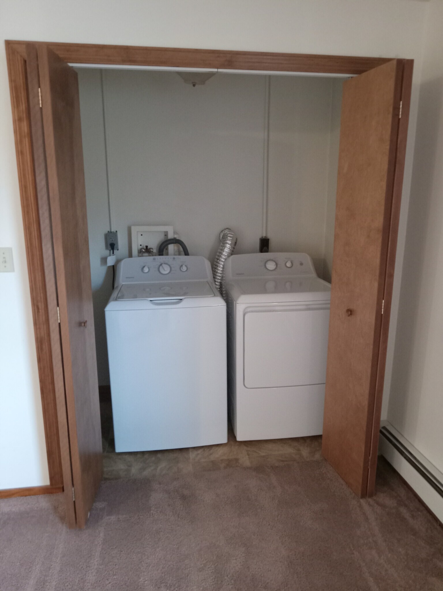 Building Photo - 1307 Seesetown Rd