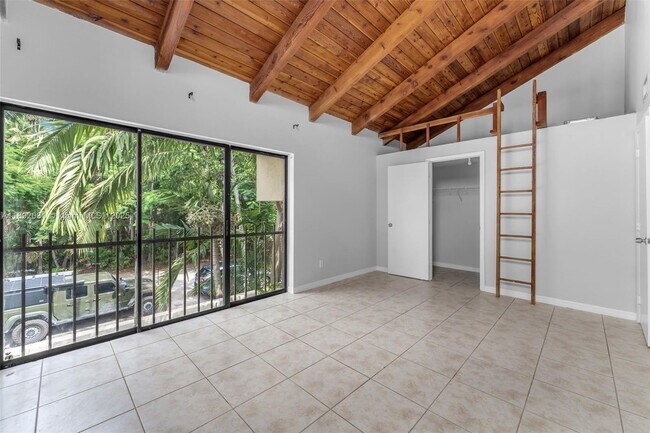 Building Photo - 15805 SW 91st Ct