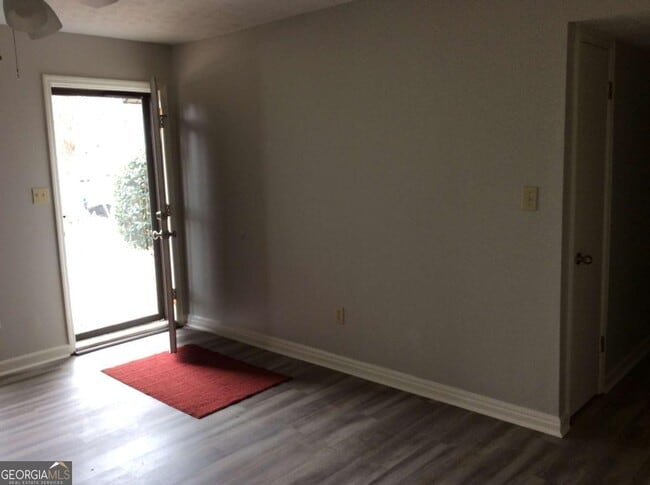 Building Photo - 106 Richard Way