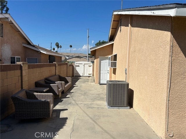 Building Photo - 15670 Richvale Dr
