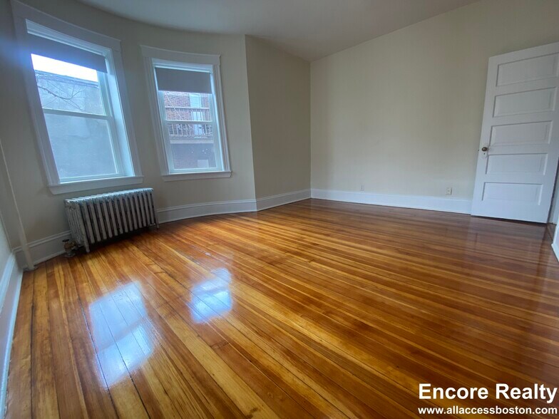 Building Photo - 1375 Commonwealth Ave