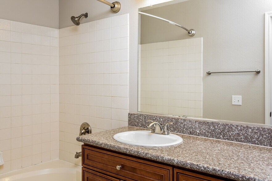 Building Photo - 4511 Grotto Ct