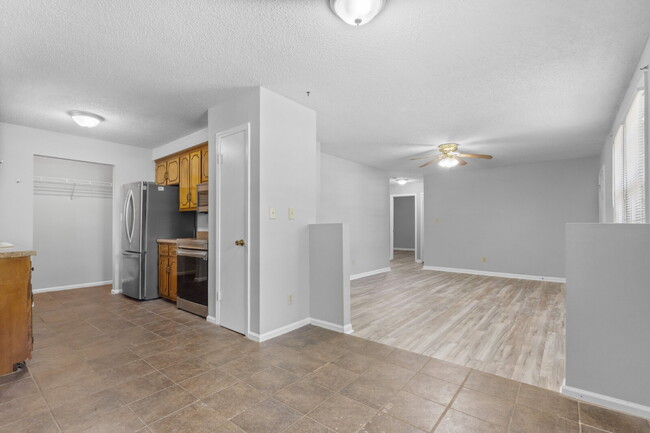 Building Photo - 3 Bedroom home with finished BASEMENT