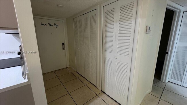 Building Photo - 4111 Stirling Rd