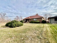 Building Photo - Beautiful shared home in Park Hill