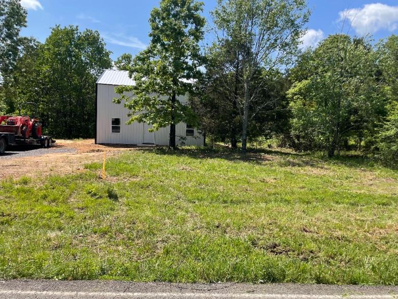 Primary Photo - 328 Stone Mountain Rd