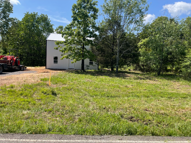 Primary Photo - 318 Stone Mountain Rd