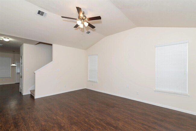 Building Photo - 9723 Cira Court