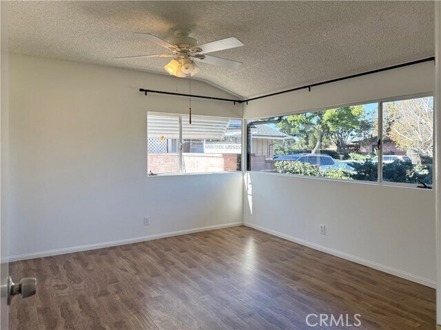 Building Photo - 9822 Joyzelle Dr