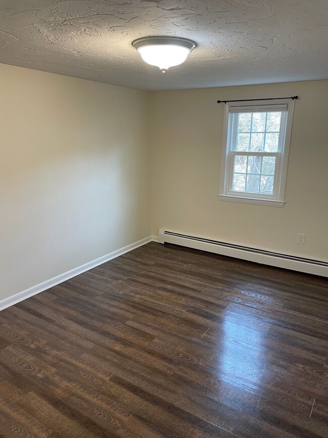 Building Photo - Year-Round 2 Bedroom Condo in Dennis Port-...