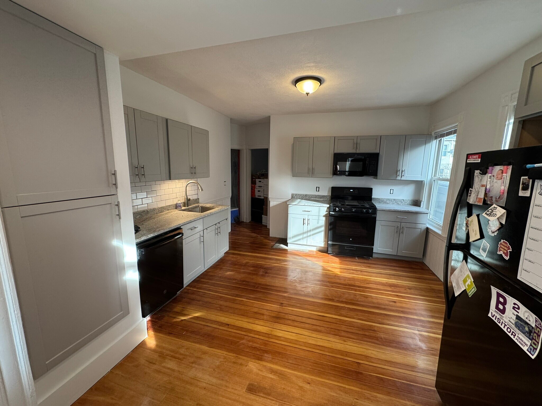 Building Photo - 28 Lexington Ave