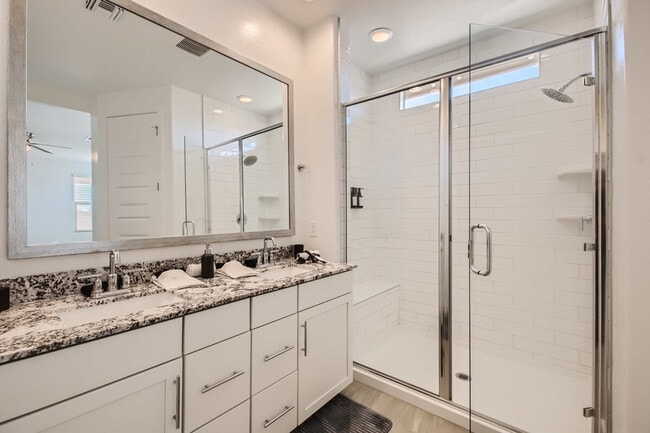 Building Photo - 9417 W Atlantis Wy