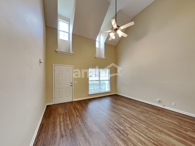 Building Photo - 5072 Morgan Taylor Dr