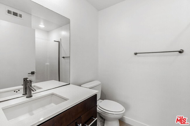 Building Photo - 2581 Arvia St