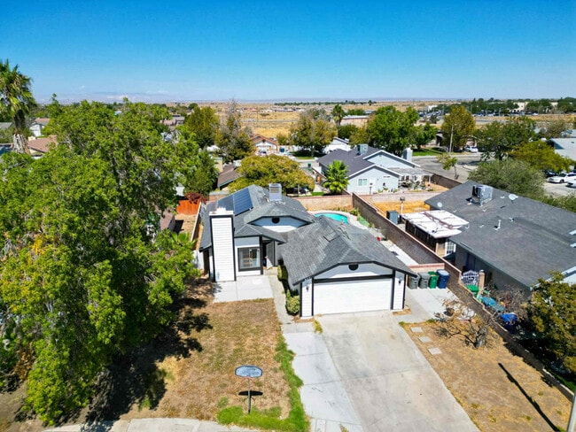 Building Photo - 837 Sunrise Ct