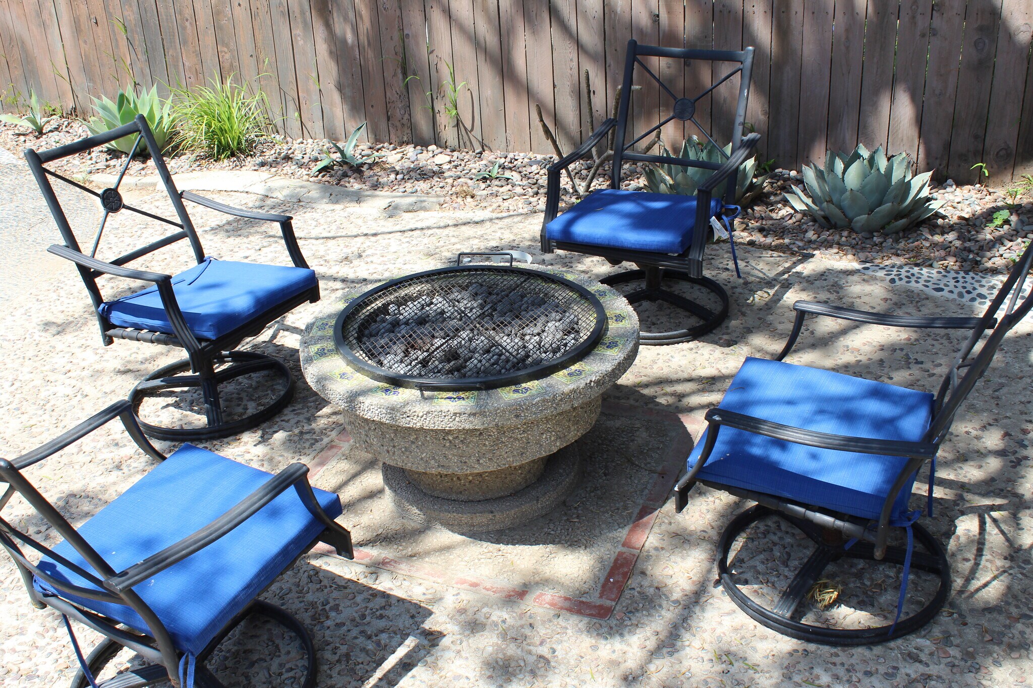 Fire Pit - 8864 Earhart Ave