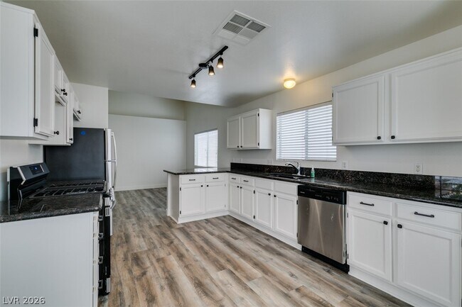 Building Photo - 3738 St Phillip Ct