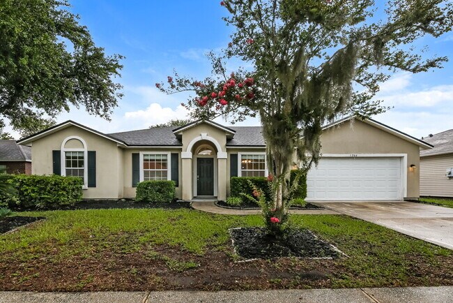 Building Photo - 1266 Summit Oaks Dr E