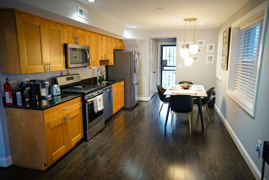 Building Photo - 5614 7th St NW
