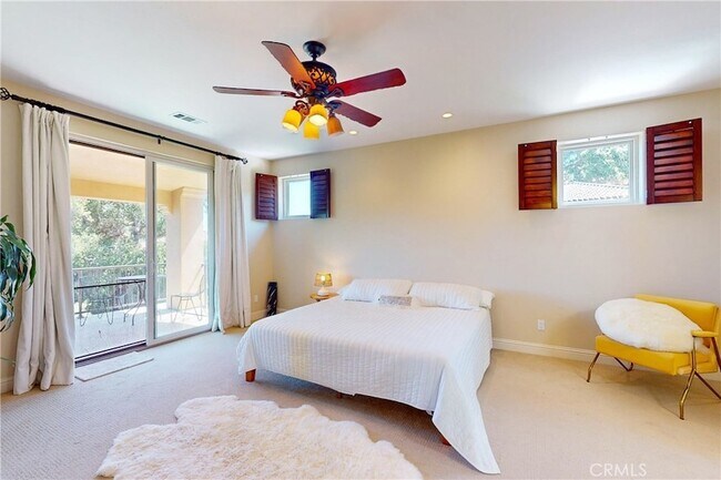 Building Photo - 5595 Tanbark Ct
