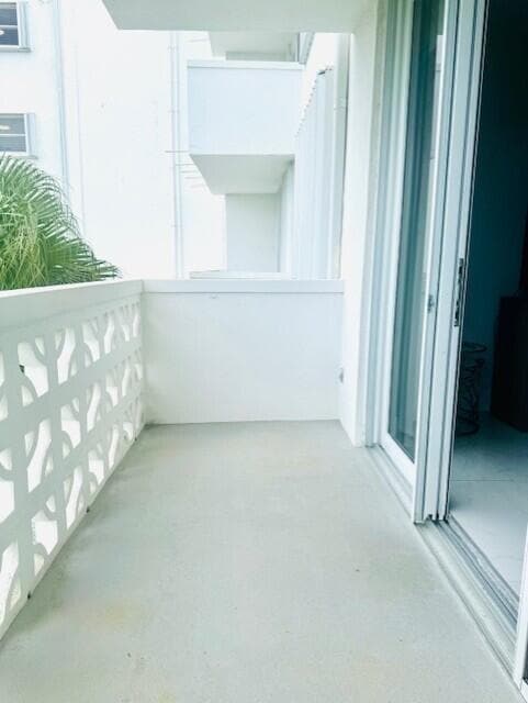 Building Photo - 2840 S Ocean Blvd