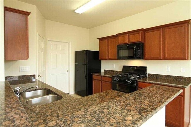 Building Photo - 6922 Chessgate Falls Ln