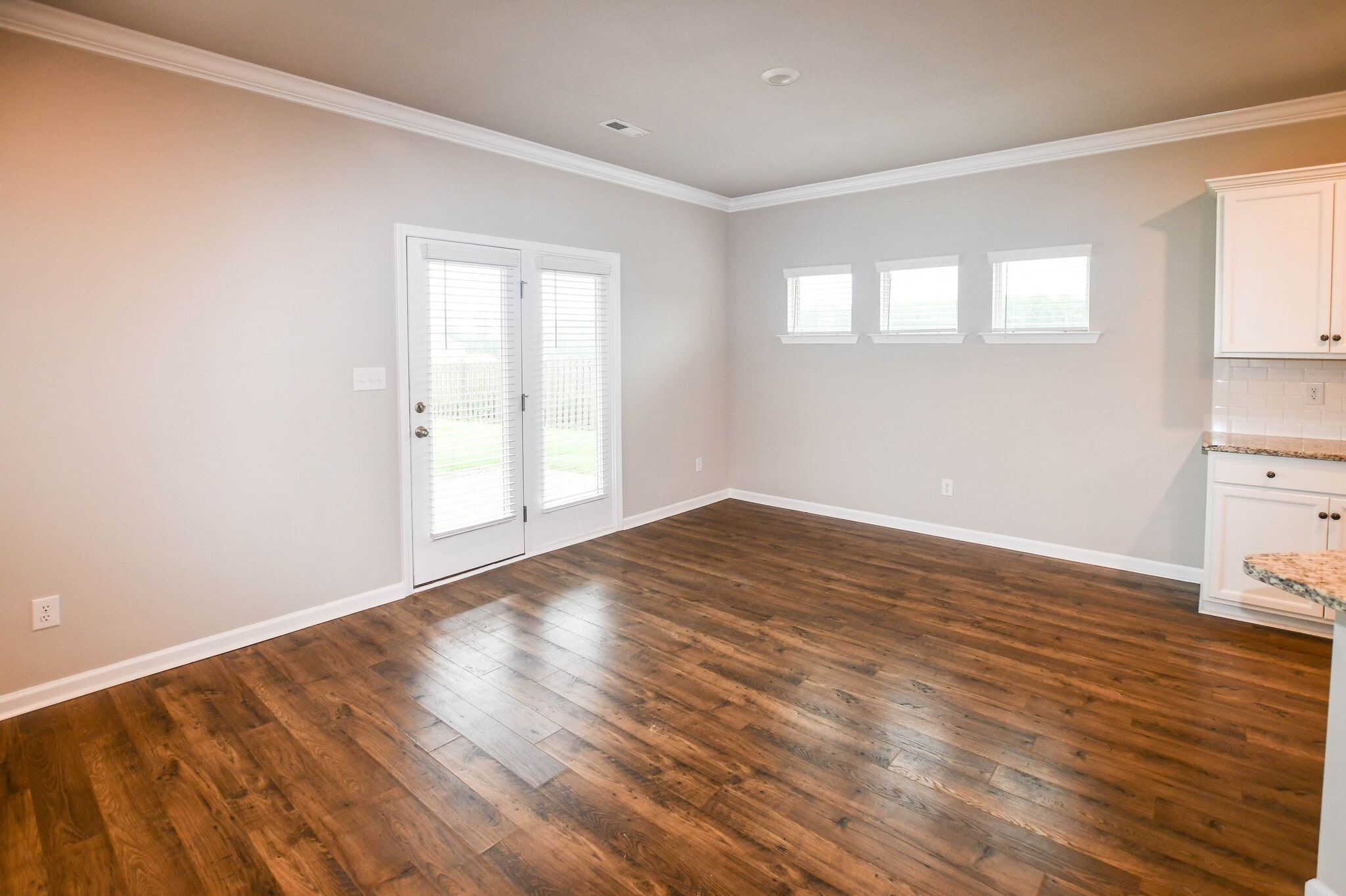 Building Photo - 102 Duskwood Dr