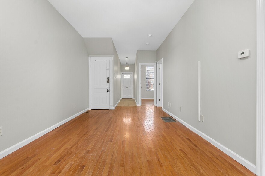 View from kitchen to entry area - 3452 Humphrey St
