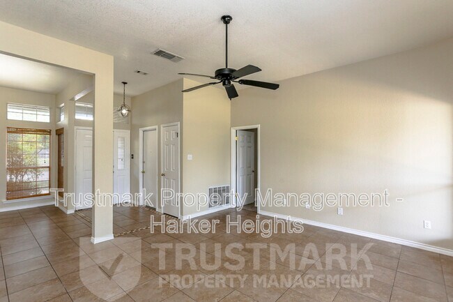Building Photo - 505 Chickasaw Dr