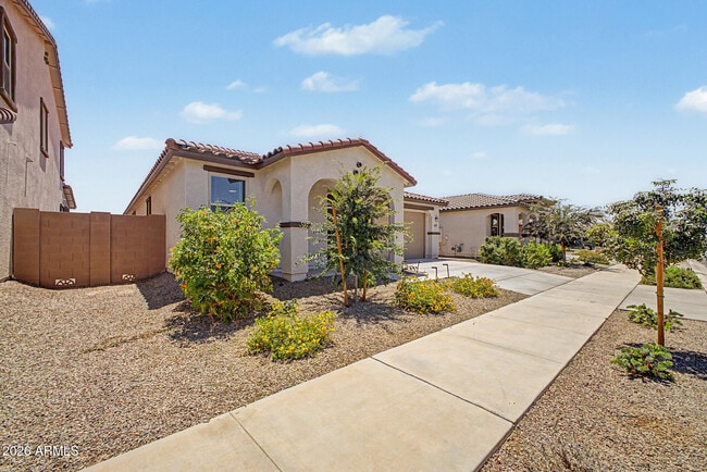 Building Photo - 21157 E Canary Wy