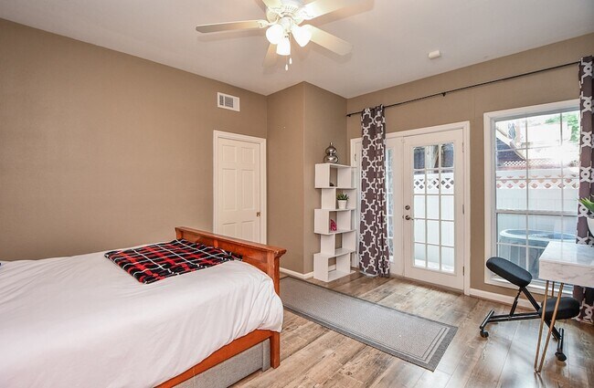 Building Photo - 1603 Haver St