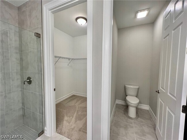 Building Photo - 842 Enbrook Lp