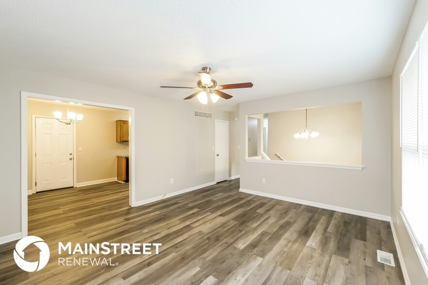Building Photo - 17417 Montgall Dr