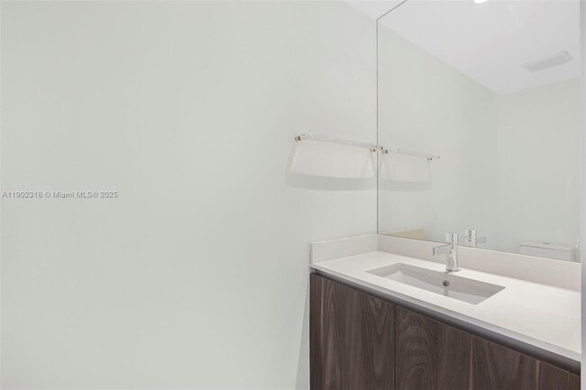 Building Photo - 3131 NE 7th Ave