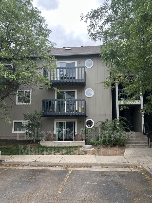 Building Photo - 4531 Boardwalk Dr