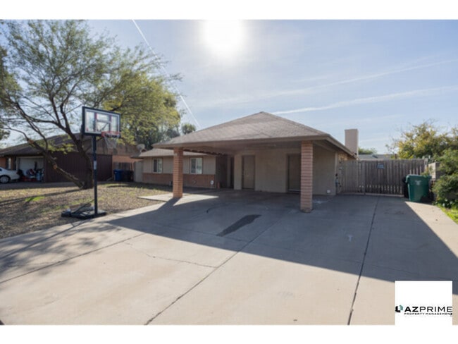 Building Photo - Welcome To A One-Of-A-Kind Updated 3/2 Home In Mesa, Where Thoughtful Updates And Inviting Charm Com