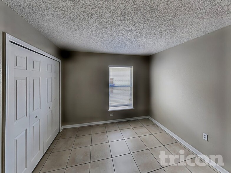 Building Photo - 6209 Cannoli Pl