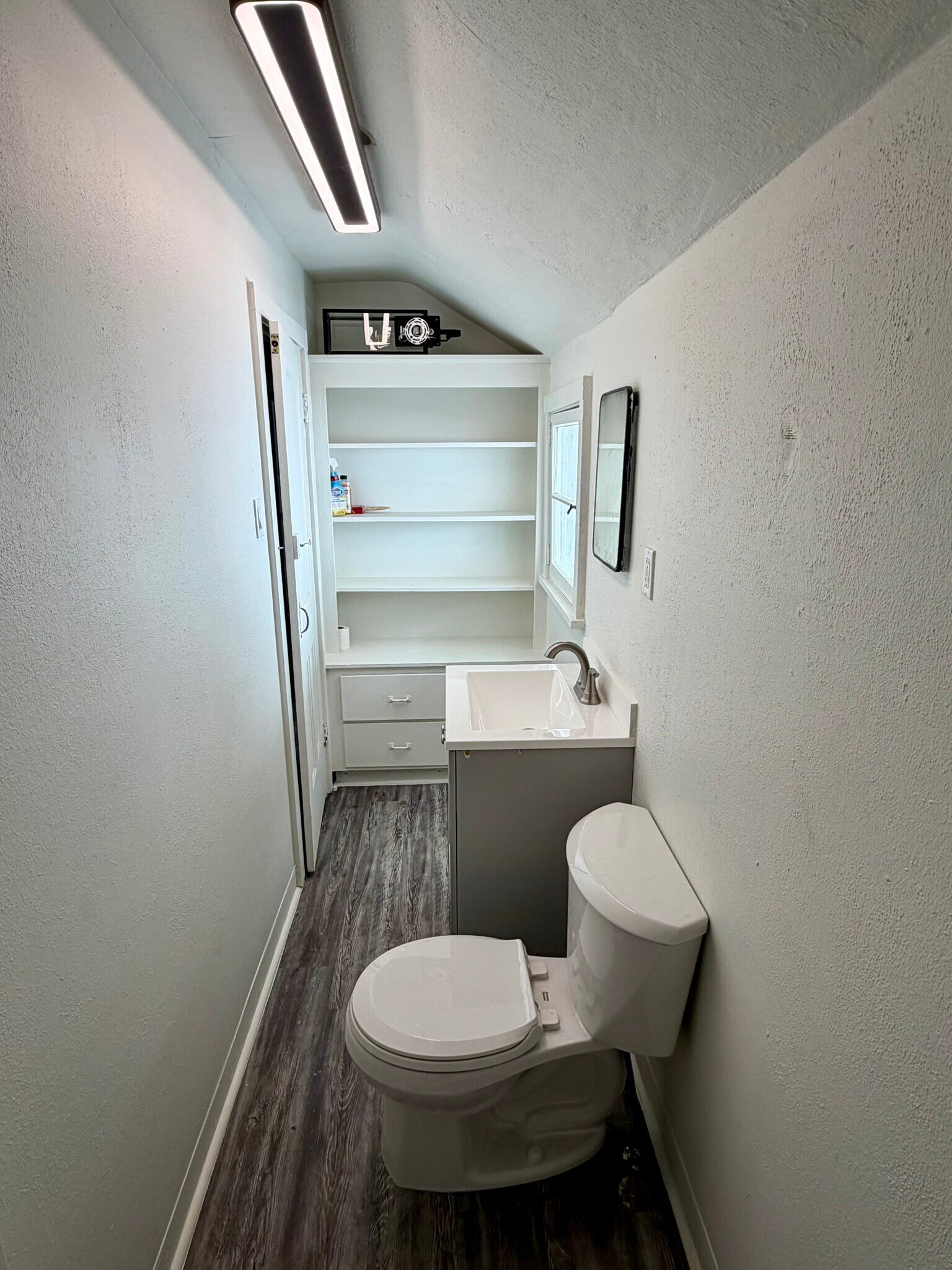 Building Photo - 319 Jerry St