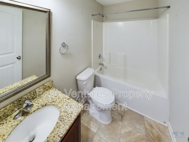 Building Photo - 11 Endeavor Cir