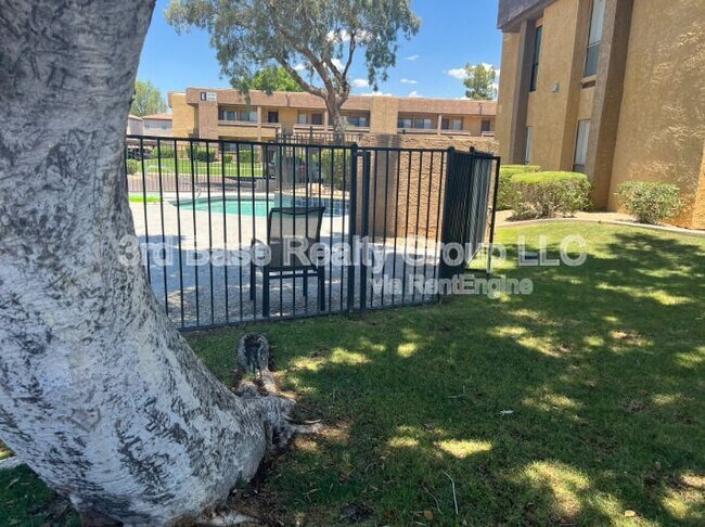 Building Photo - 3601 W Tierra Buena Ln