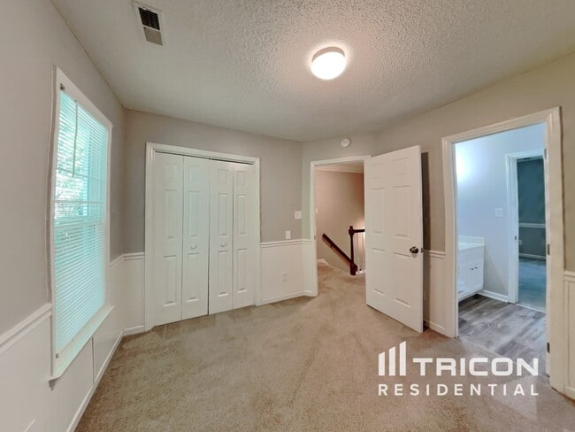 Building Photo - 3309 Singleleaf Ln